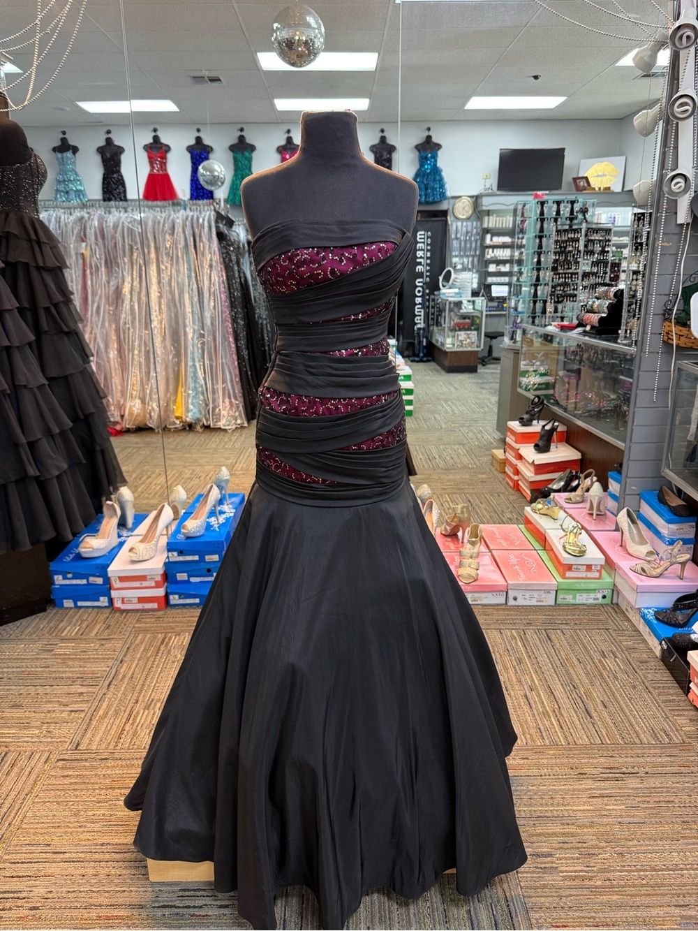MYSTIQUE SZ-2 3148 BLACK & PINK PROM FORMAL PAGEANT DRESS